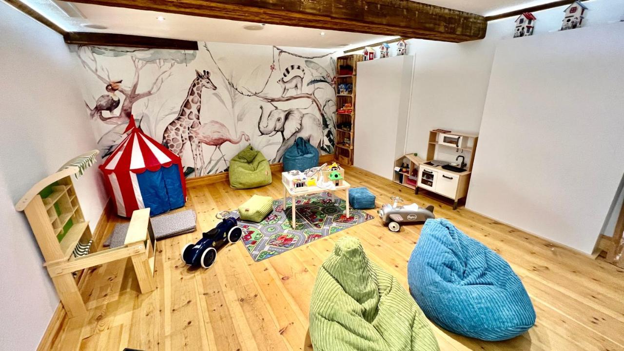Spannort Family Home With Common Kitchen And Self Check-In 英格堡 外观 照片