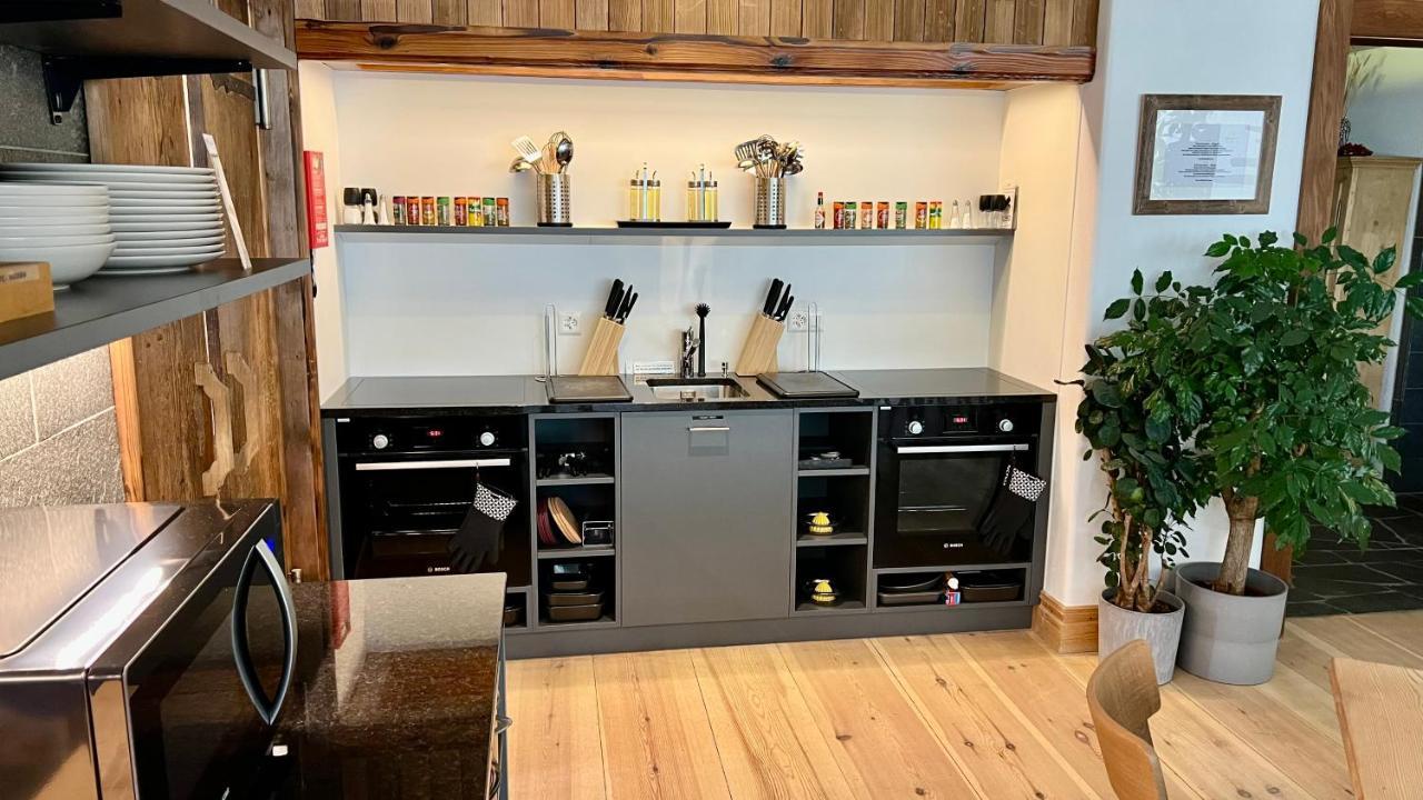 Spannort Family Home With Common Kitchen And Self Check-In 英格堡 外观 照片